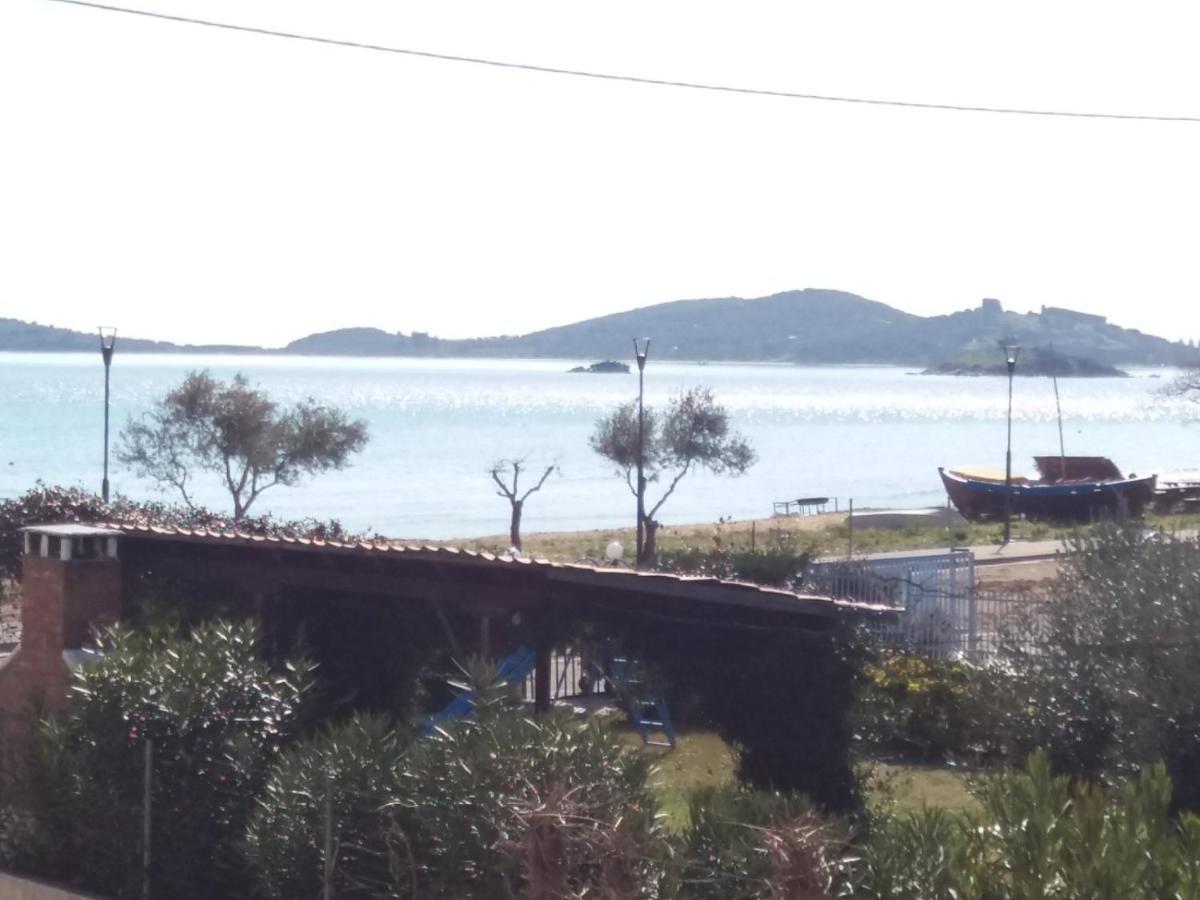 Anatolis Home Néa Péramos Esterno foto